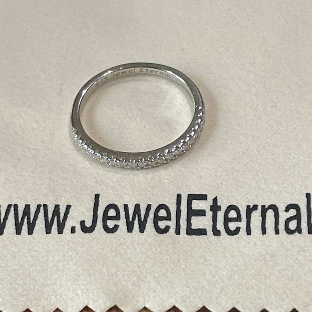 Pave Band Ring - Picture 7 of 9
